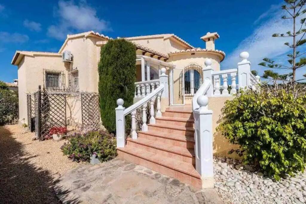 Beautiful Villa Close To Xabia & Moraira Бенитачель Экстерьер фото